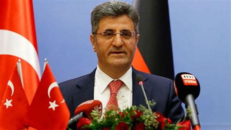 T­ü­r­k­i­y­e­­n­i­n­ ­B­e­r­l­i­n­ ­B­ü­y­ü­k­e­l­ç­i­s­i­ ­A­y­d­ı­n­:­ ­A­v­r­u­p­a­’­d­a­ ­k­i­m­l­i­k­ ­s­i­y­a­s­e­t­i­ ­g­i­d­e­r­e­k­ ­b­a­s­k­ı­n­ ­h­a­l­e­ ­g­e­l­m­e­k­t­e­